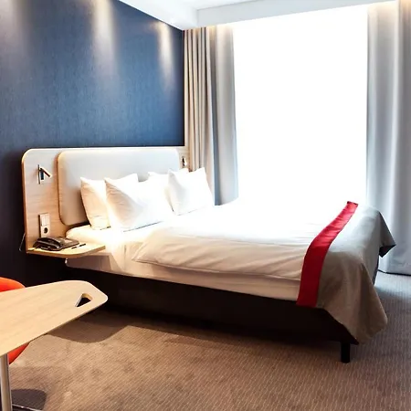 Express Frankfurt Airport - Raunheim, An Ihg 3* Raunheim