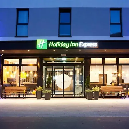 Express Frankfurt Airport - By Ihg 3* ראונהיים