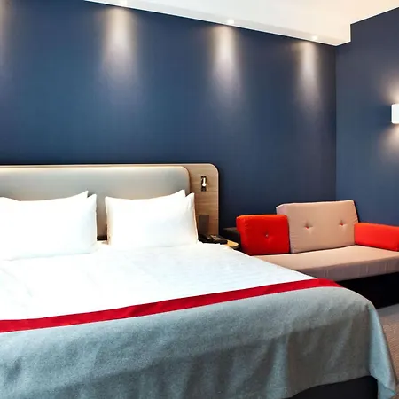 מלון Express Frankfurt Airport - By Ihg ראונהיים