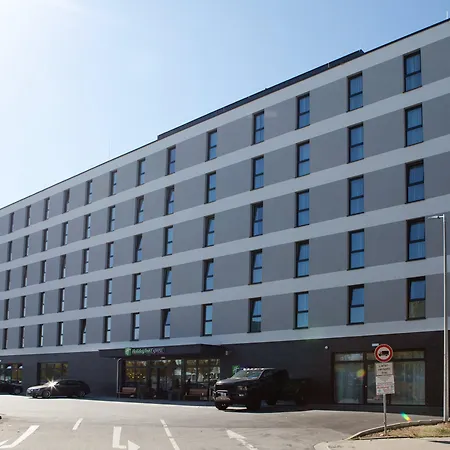 Express Frankfurt Airport - Raunheim, An Ihg Hotel