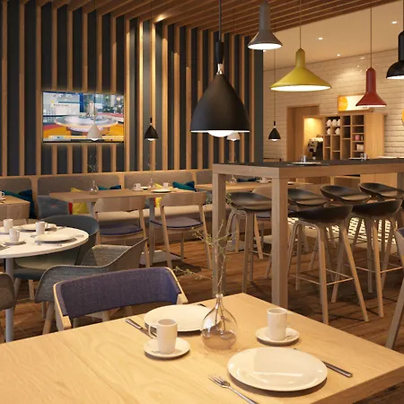 Otel Express Frankfurt Airport - By Ihg 3*
