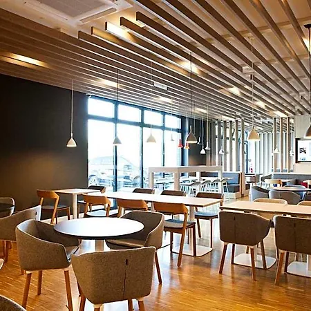 Express Frankfurt Airport - By Ihg
