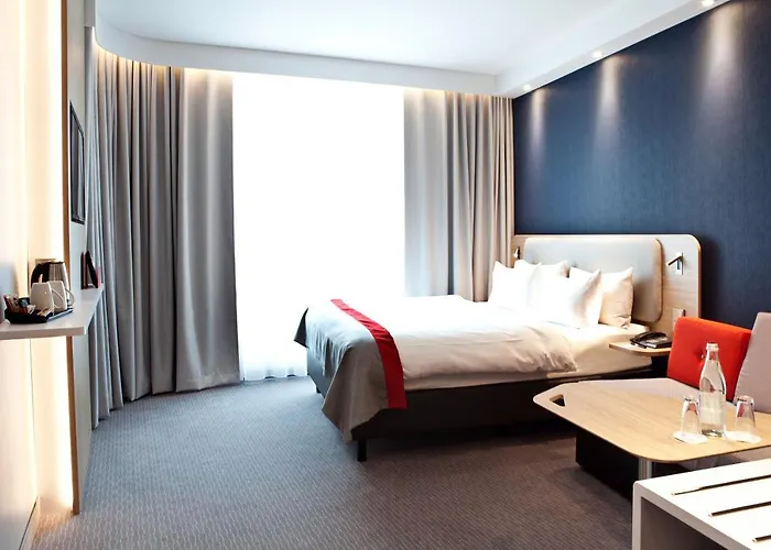 Express Frankfurt Airport - By Ihg