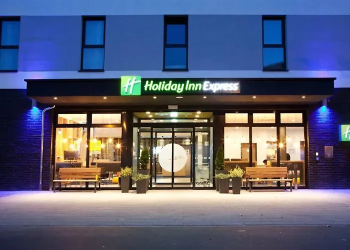 Express Frankfurt Airport - By Ihg 3* رونهيم