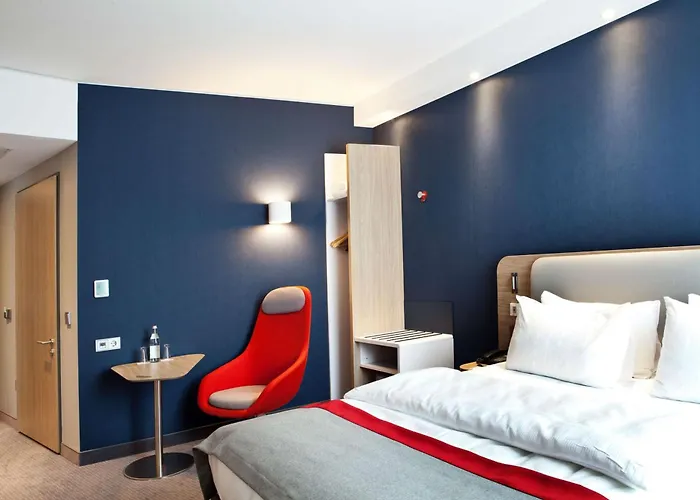 Express Frankfurt Airport - By Ihg 3*