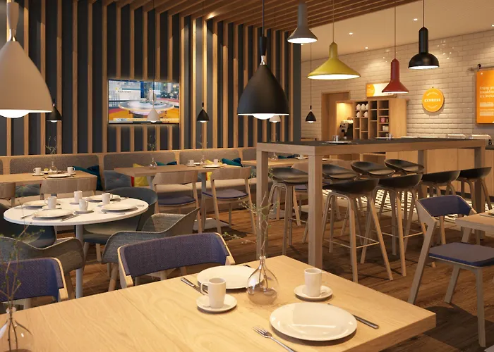 فندق Express Frankfurt Airport - By Ihg 3*